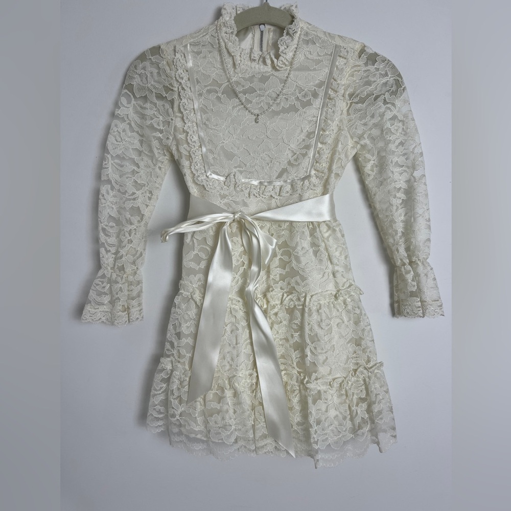Vintage Girl's First Communion Cream Tiered All Lace Attached Necklace Dress S/M